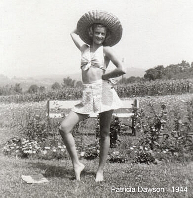 Patricia in 1944, stylin' ! 